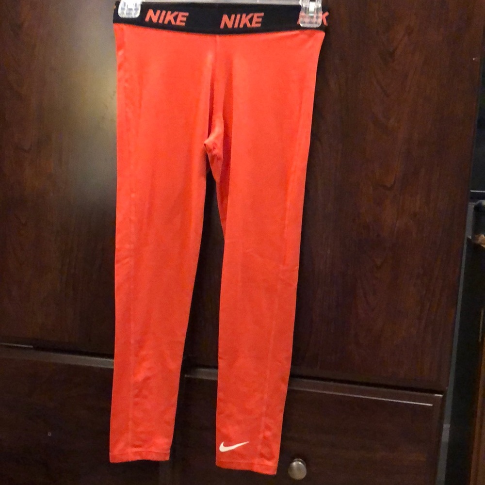 Nike girl’s Leggings Size Large